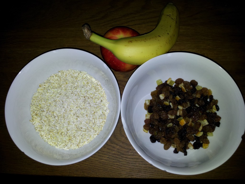 Calorie couting alternatives pic - raisens and oats